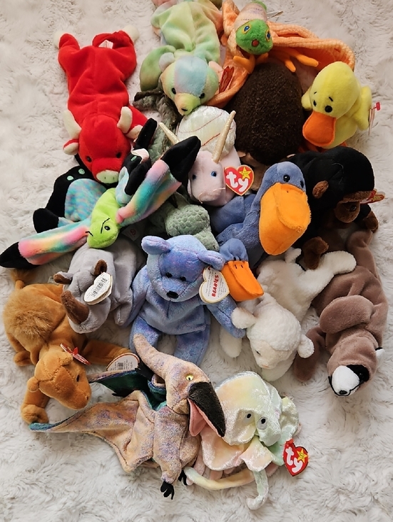 Ty Other - Lot Of 18 Beanie Babies almost 5 Pounds! Niles ChubbyII Snort Scoop Swoop +More